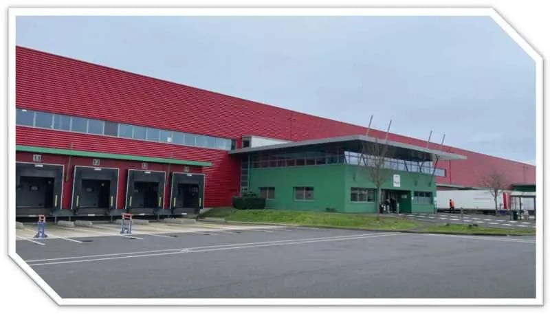 Industriel/Logistique dans Le Coudray-Montceaux à louer - Photo de l’immeuble – Image 2 sur 13