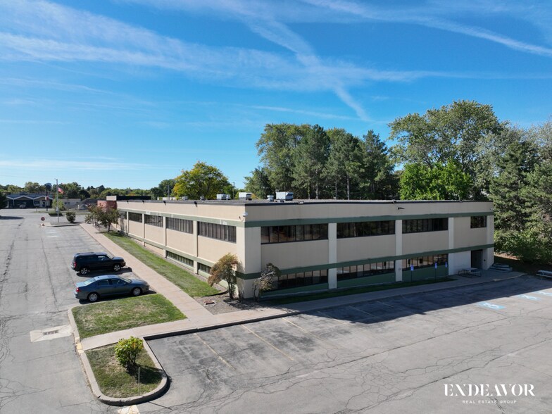 486-494 E Ridge Rd, Rochester, NY à vendre - Photo de l’immeuble – Image 2 sur 6