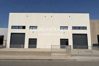 Plus de détails pour Industriel/Logistique à louer
