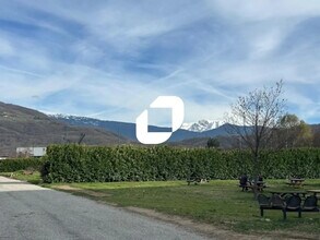 5 Avenue Raymond Chanas, Eybens, ISE - VUE AÉRIENNE  vue de carte