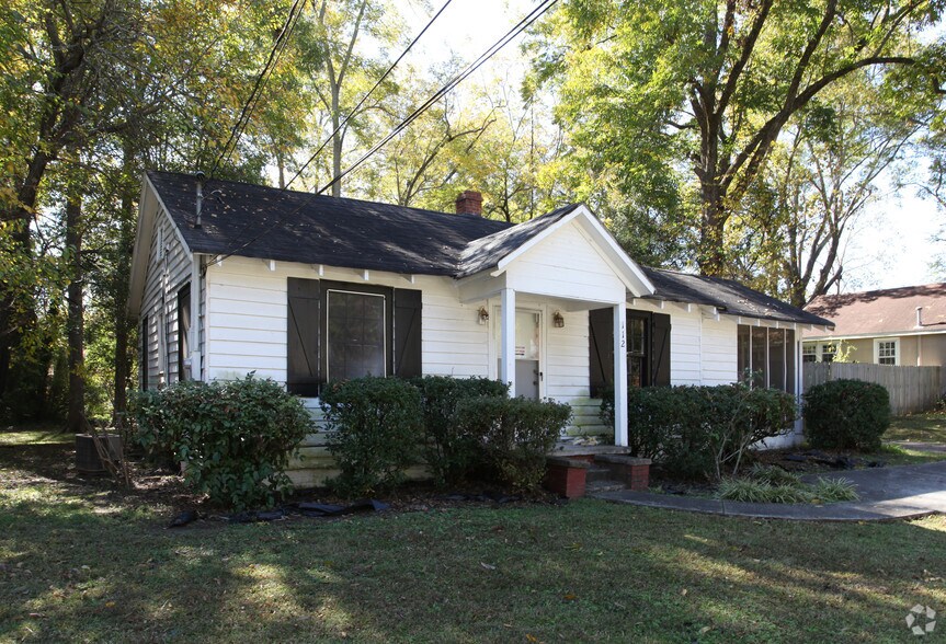 112 Stockbridge Rd, Jonesboro, GA à vendre - Photo principale – Image 1 sur 5