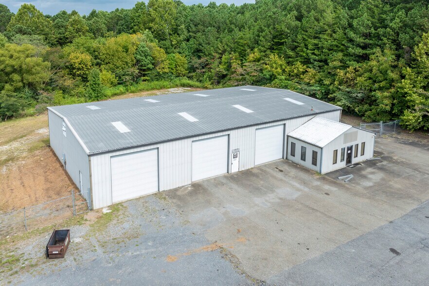 120 Appalachian Ct, Talking Rock, GA à vendre - Photo de l’immeuble – Image 2 sur 32