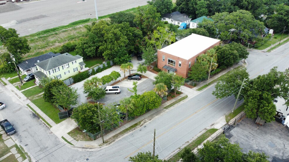 3200 N Carolina Ave, North Charleston, SC à louer - Photo de l’immeuble – Image 3 sur 34