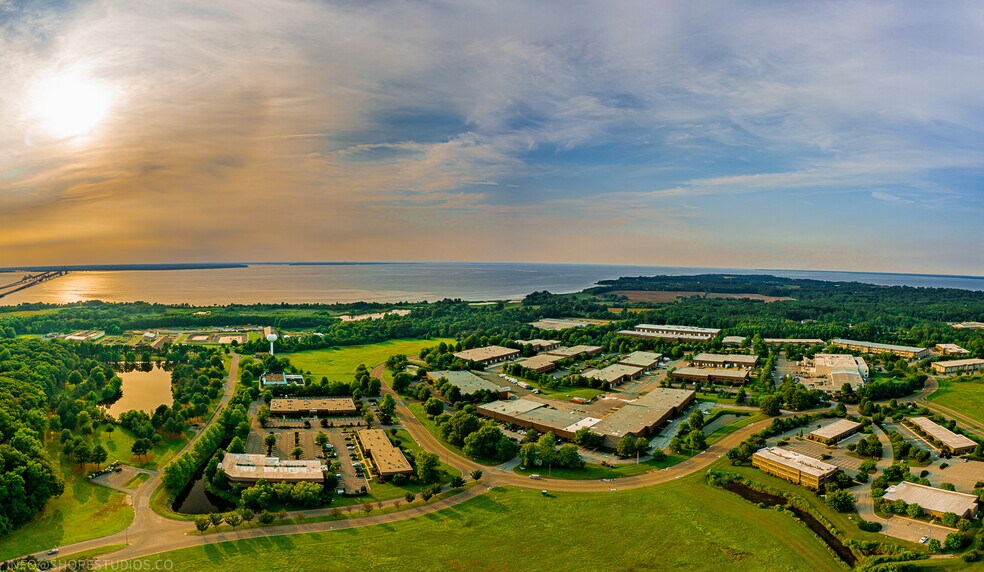 115 Sallitt Dr, Stevensville, MD à louer - Photo de l’immeuble – Image 3 sur 12
