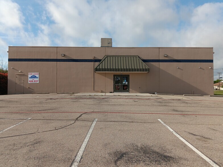 203 W Jasper Dr, Killeen, TX à louer - Photo de l’immeuble – Image 1 sur 20