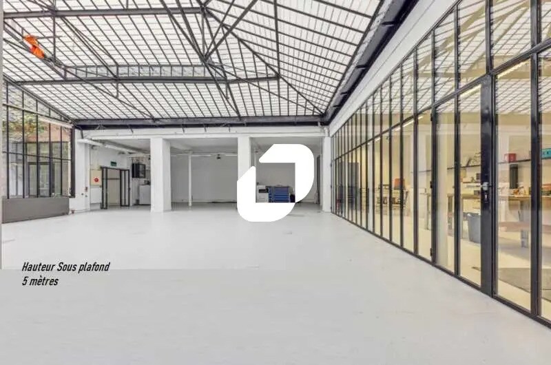 Bureau dans Paris à vendre - Photo de l’immeuble – Image 2 sur 17