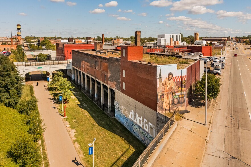1911-1971 Gratiot Ave, Detroit, MI à vendre - Photo de l’immeuble – Image 1 sur 7