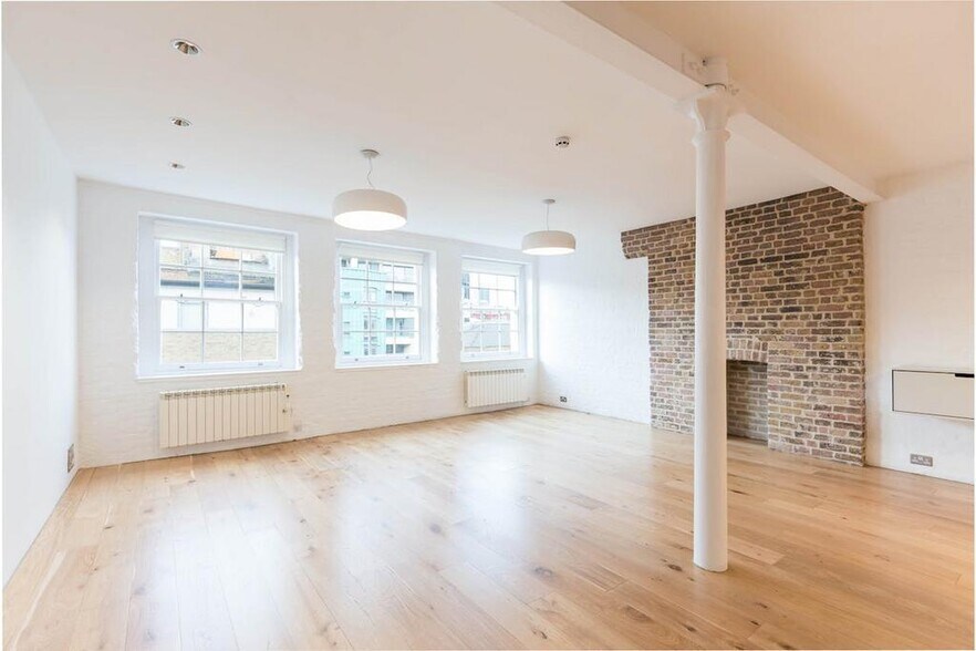 23 Charlotte Rd, Londres à louer - Photo de l’immeuble – Image 3 sur 15