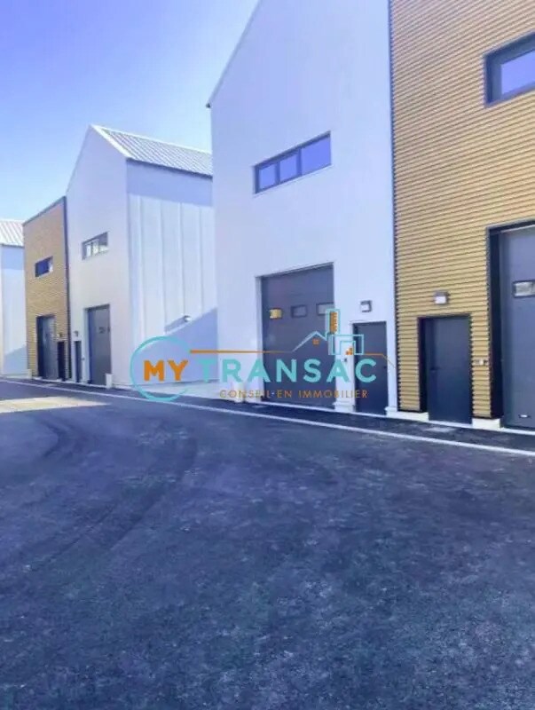 Local d’activités dans Bagnolet à louer Photo de l’immeuble– Image 1 sur 7