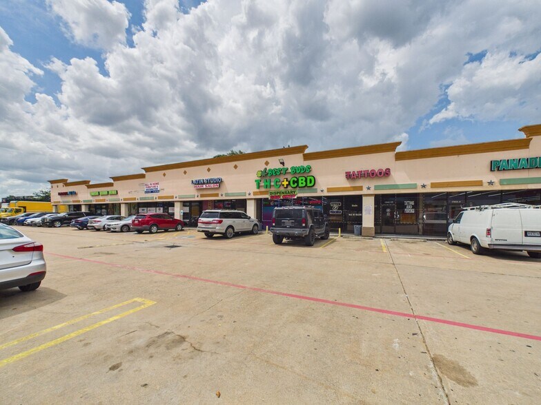 17602 W Little York Rd, Houston, TX à louer - Photo de l’immeuble – Image 1 sur 14