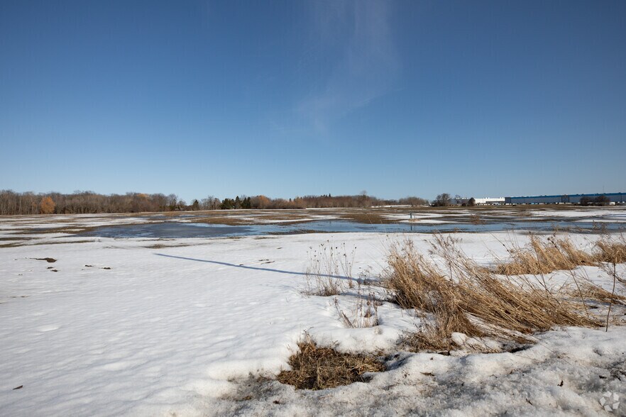 5365 Garrard Rd, Whitby, ON à vendre - Photo de l’immeuble – Image 3 sur 3