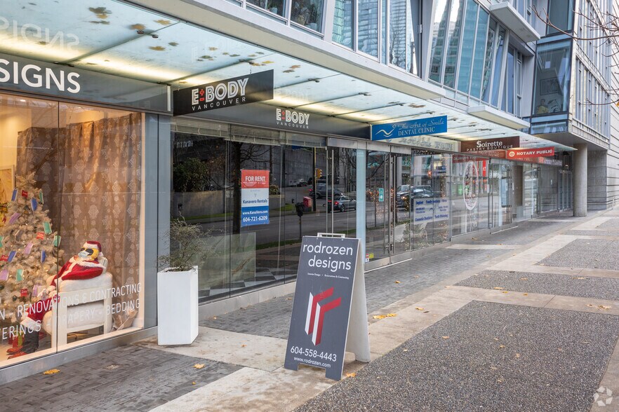 1487 Pender St, Vancouver, BC à vendre - Photo de l’immeuble – Image 3 sur 9