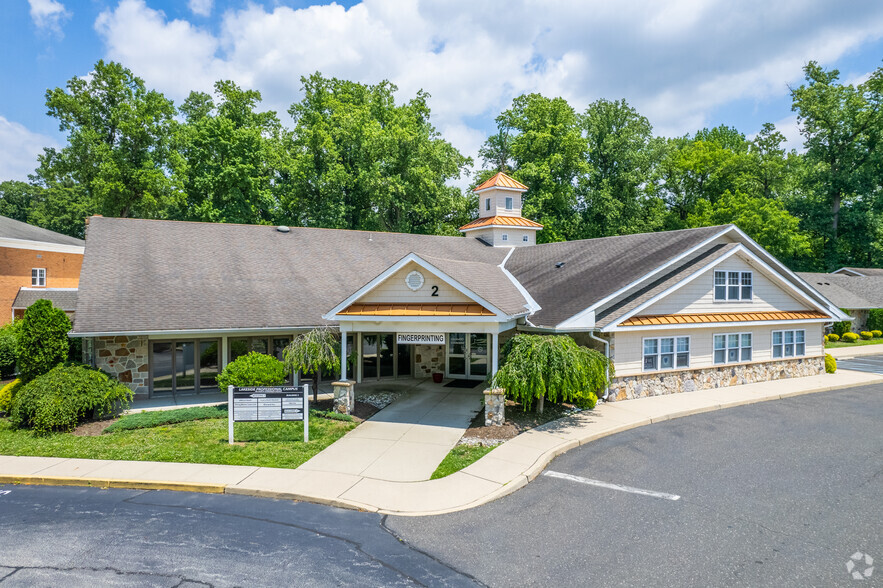 190 N Evergreen Ave, Woodbury, NJ à louer - Photo de l’immeuble – Image 3 sur 18