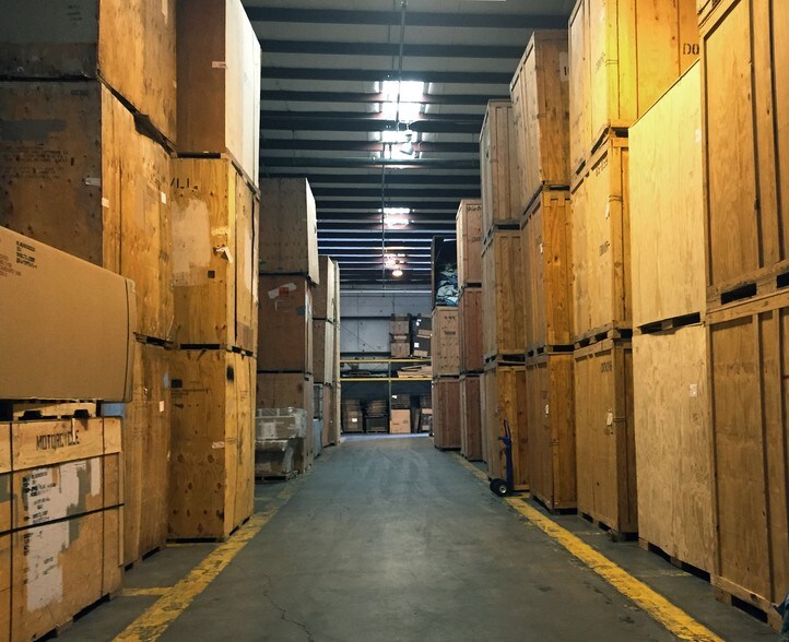 15111 Farm Creek Dr, Woodbridge, VA à louer - Photo intérieure – Image 2 sur 5