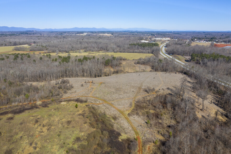 1 John Dodd Rd, Boiling Springs, SC à louer - Photo de la construction – Image 3 sur 9