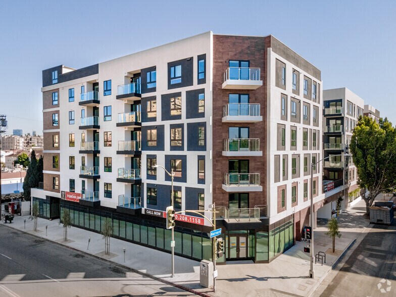 800 S Harvard Blvd, Los Angeles, CA à louer - Photo de l’immeuble – Image 1 sur 5