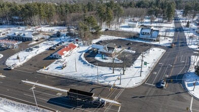 581 Franklin Pierce Hwy, Barrington, NH à vendre Photo intérieure– Image 2 sur 21