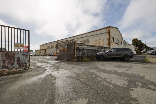 Plus de détails pour 141 S Maple Ave, South San Francisco, CA - Industriel/Logistique à vendre