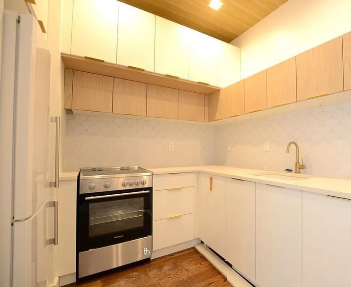 140 Martense St, Brooklyn, NY à vendre - Photo de l’immeuble – Image 2 sur 6