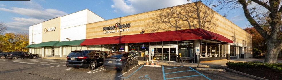 396 N State Rt 17, Paramus, NJ à louer - Photo de l’immeuble – Image 2 sur 5