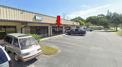 705 Live Oak St, Tarpon Springs, FL à louer Photo de l’immeuble– Image 1 sur 9