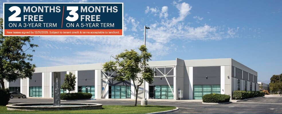 701 Del Norte Blvd, Oxnard, CA à louer - Photo de l’immeuble – Image 1 sur 12