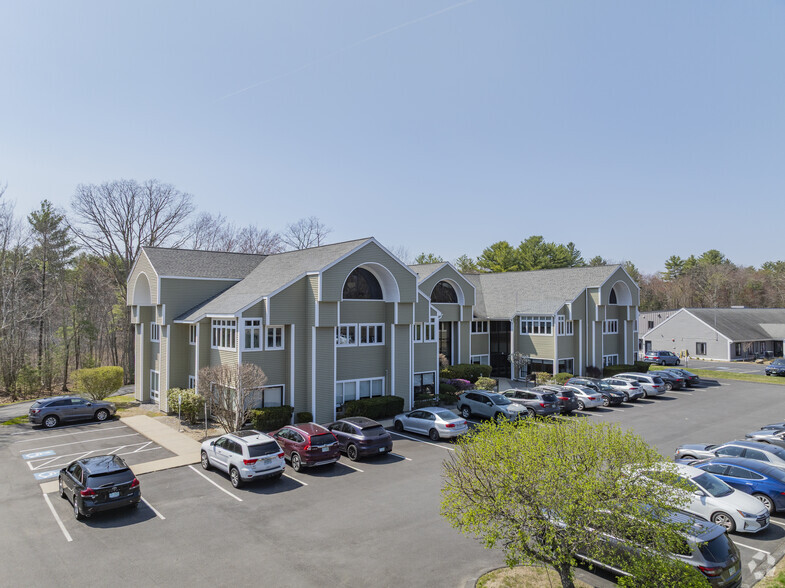 90 Stiles Rd, Salem, NH à louer - Photo de l’immeuble – Image 2 sur 5