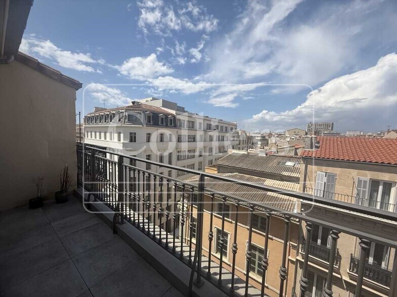 Bureau dans Marseille à louer - Photo de l’immeuble – Image 3 sur 7