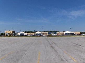 Plus de détails pour 101 Plank Rd, Norwalk, OH - Bureau/Local commercial, Local commercial à louer
