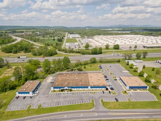 Plus de détails pour 397-489 Mid Atlantic Pky, Martinsburg, WV - Bureau, Bureau/Local commercial à louer