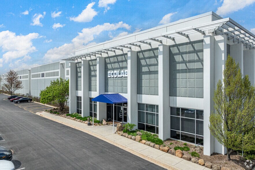 4101 Olympic Blvd, Joliet, IL à louer - Photo de l’immeuble – Image 2 sur 15