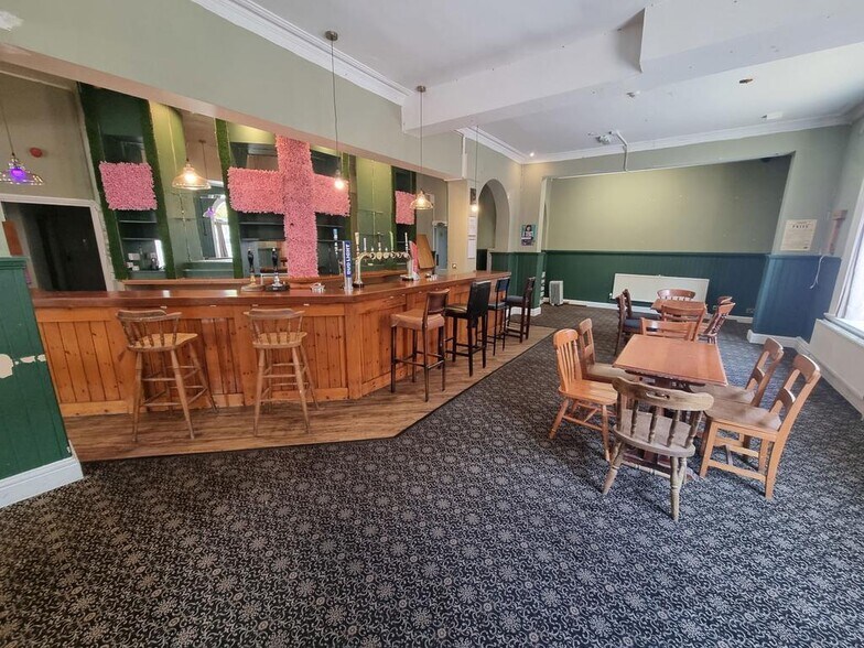 131-133 High St, Lowestoft à vendre - Photo de l’immeuble – Image 3 sur 11