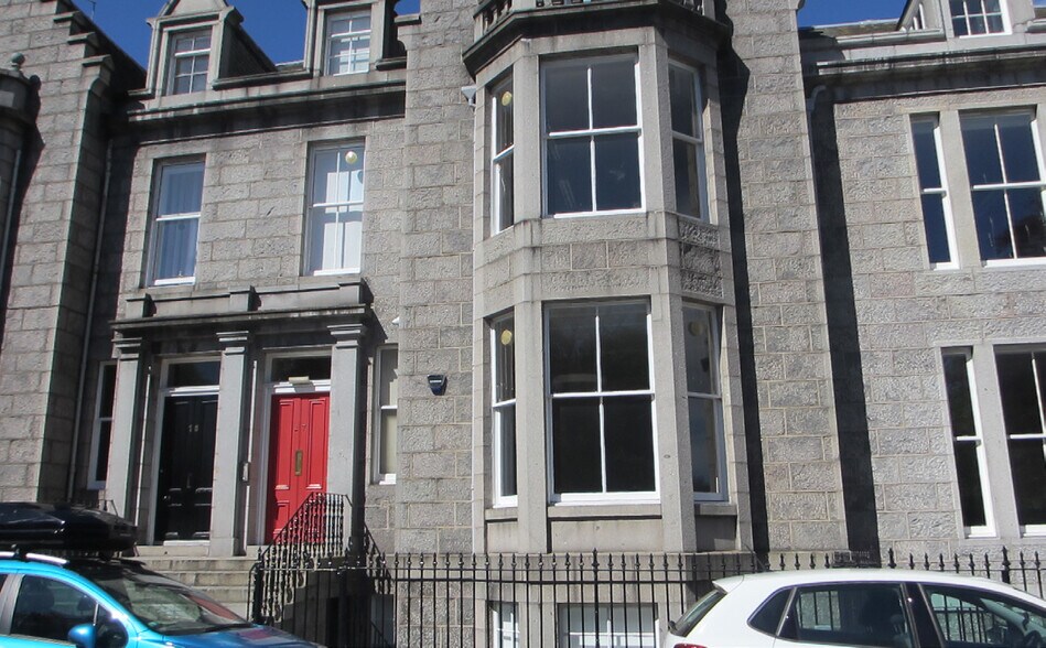 17 Rubislaw Ter, Aberdeen à louer - Photo de l’immeuble – Image 2 sur 3