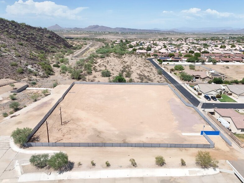 4218 W Beardsley Rd, Glendale, AZ à vendre - Photo principale – Image 1 sur 6