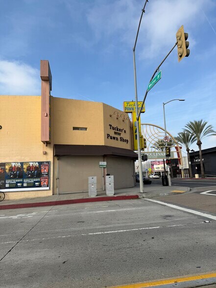 4630 Whittier Blvd, Los Angeles, CA à vendre - Photo de l’immeuble – Image 2 sur 42