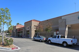 Plus de détails pour 1560 W Valley Pky, Escondido, CA - Local commercial à louer