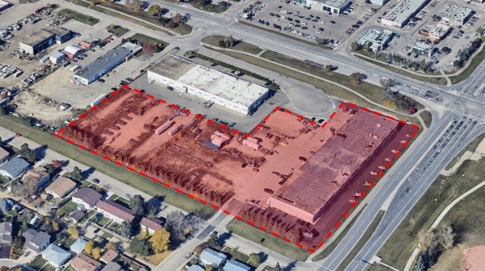 6660 Taylor Dr, Red Deer, AB à louer - Photo de l’immeuble – Image 3 sur 5