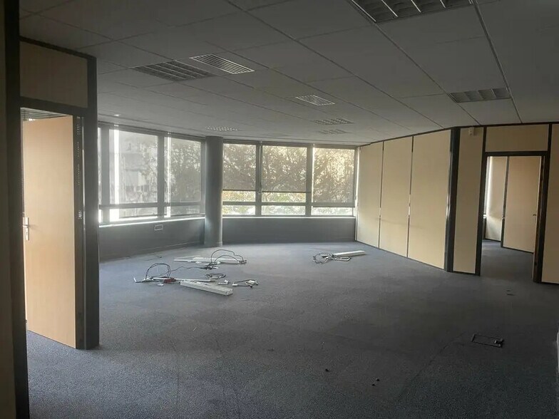 Bureau dans Le Havre à louer - Photo de l’immeuble – Image 1 sur 1