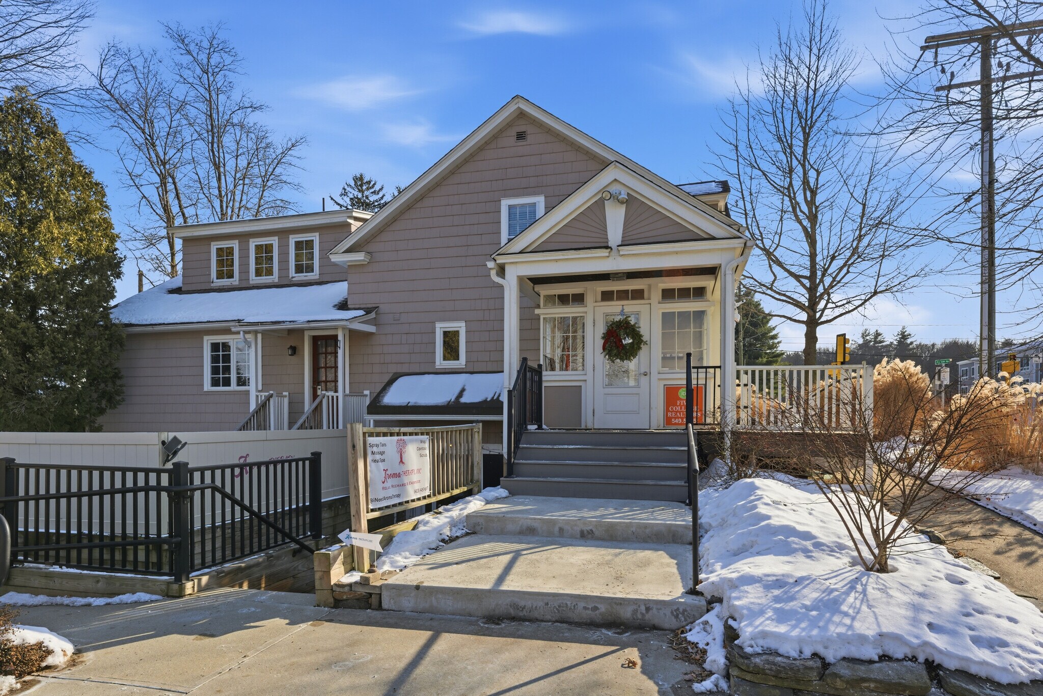 190 University Dr, Amherst, MA à vendre Photo principale– Image 1 sur 21