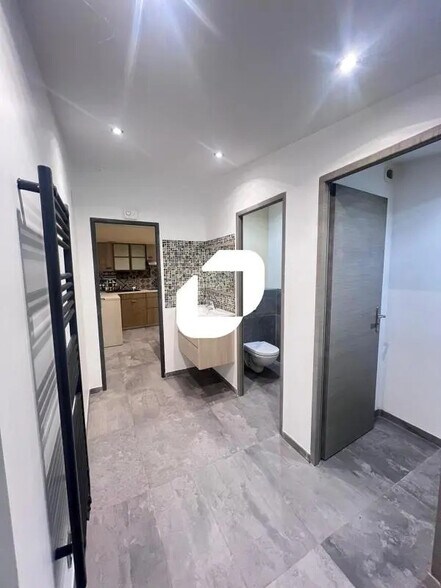 Bureau dans Montévrain à louer - Photo de l’immeuble – Image 3 sur 6