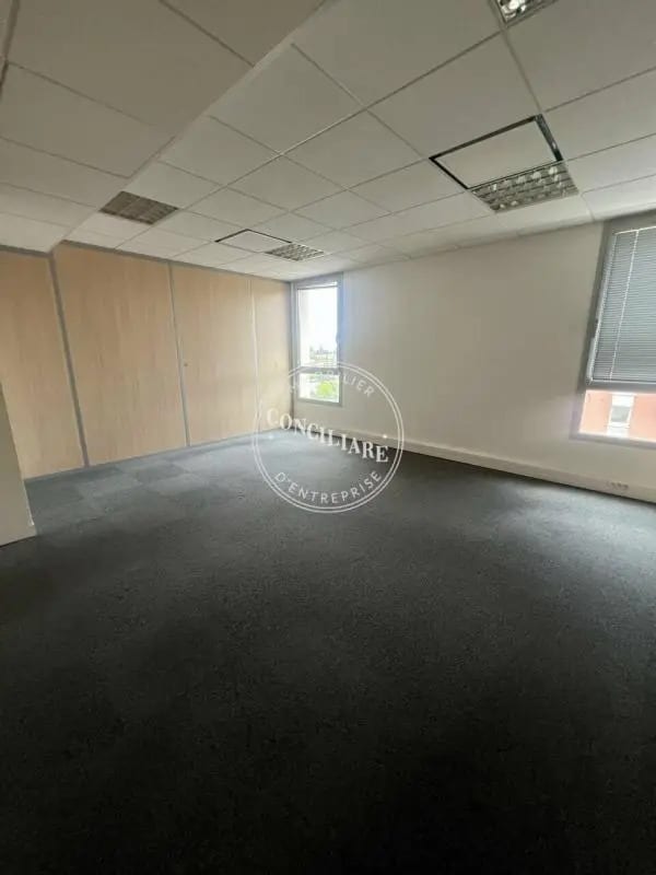 Bureau dans Toulouse à louer Photo intérieure– Image 1 sur 6