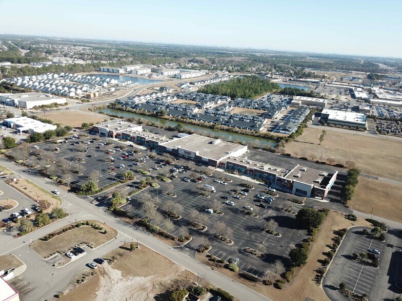 2150 Carolina Forest Blvd, Myrtle Beach, SC à louer - Photo de l’immeuble – Image 1 sur 7