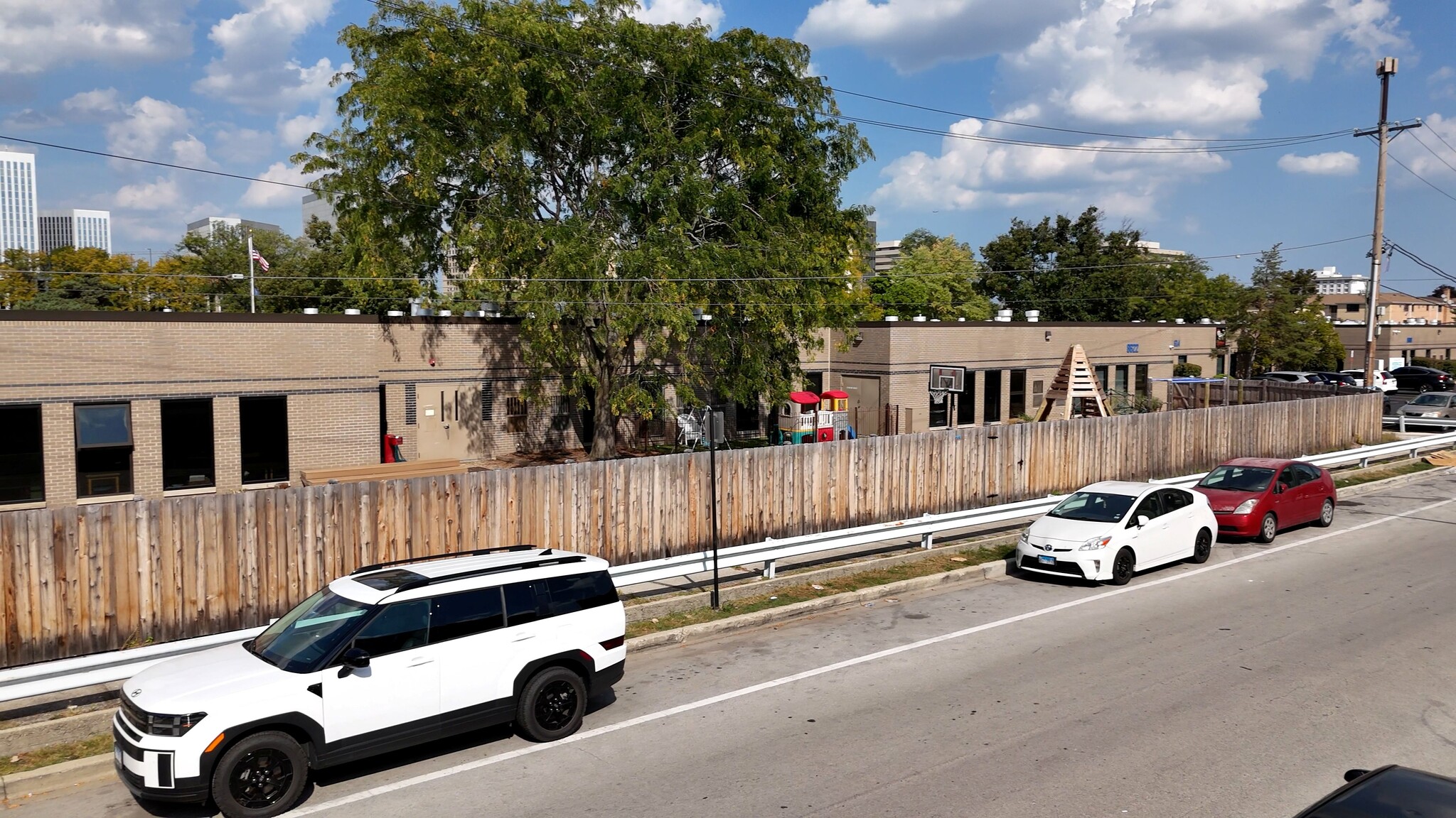 8601 W Bryn Mawr Ave, Chicago, IL à louer Photo intérieure– Image 1 sur 11