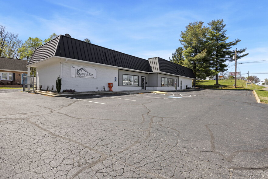 2503 Jefferson Hwy, Waynesboro, VA à vendre - Photo de l’immeuble – Image 3 sur 57