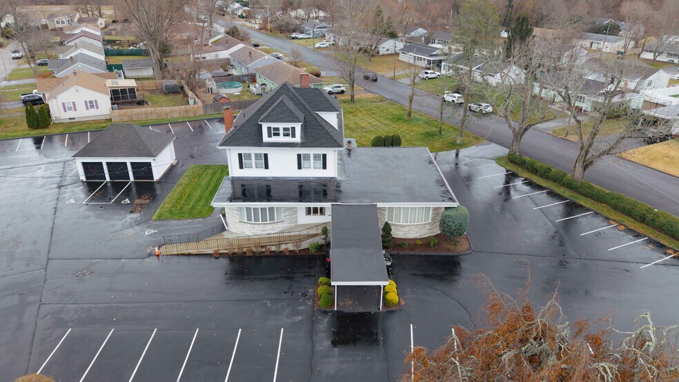 982 Warwick Ave, Warwick, RI à vendre - Photo de l’immeuble – Image 2 sur 12