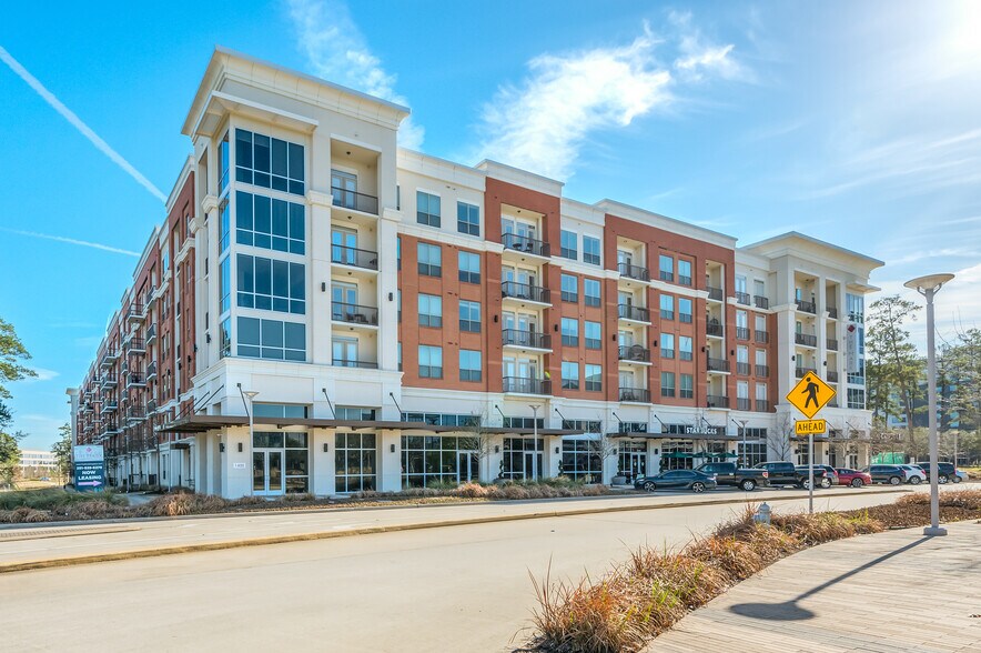 1600 Springwoods Plaza Dr, Spring, TX à louer - Photo de l’immeuble – Image 2 sur 7