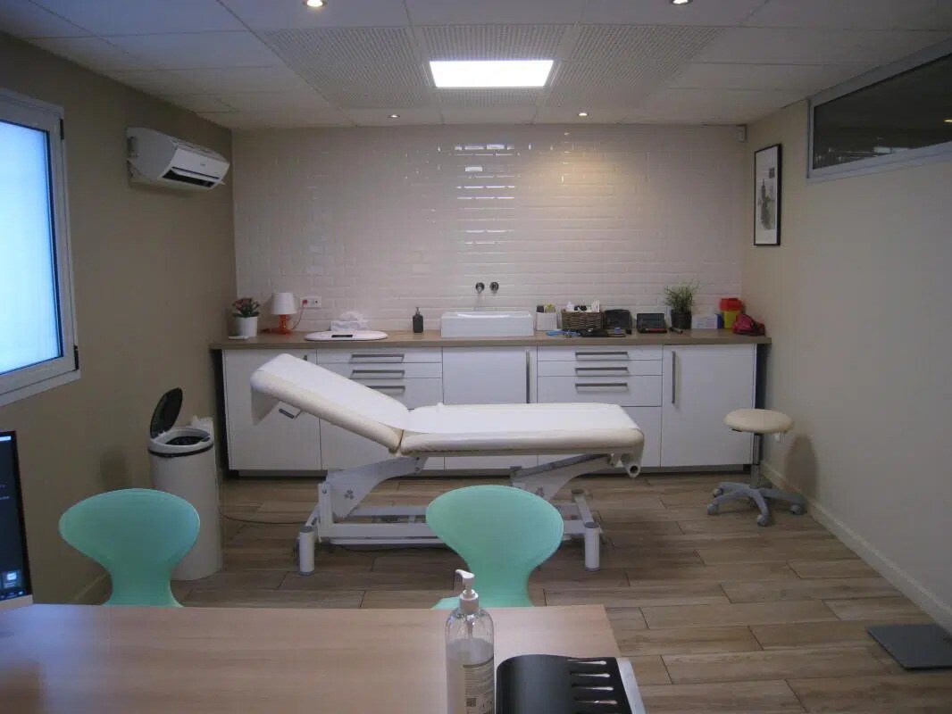 Bureau dans Aubagne à vendre Photo de l’immeuble– Image 1 sur 7