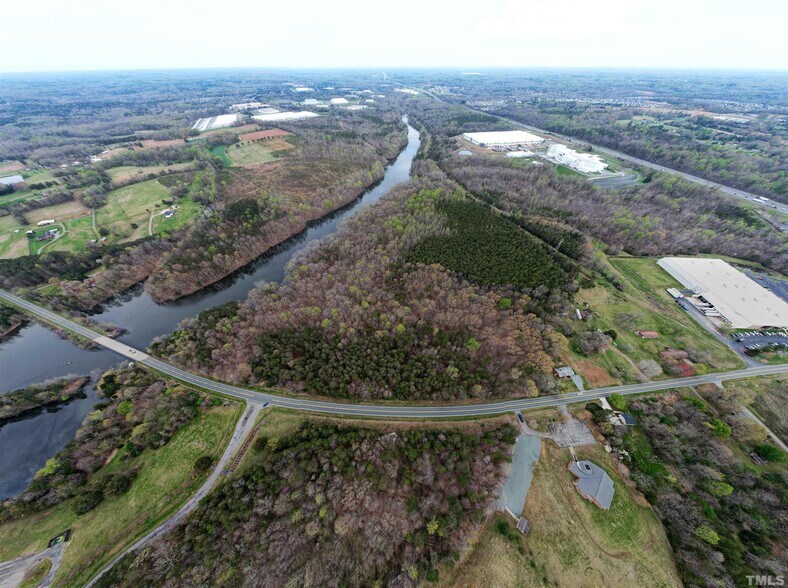 1316 NC Highway 61, Whitsett, NC à vendre - Photo de l’immeuble – Image 2 sur 18