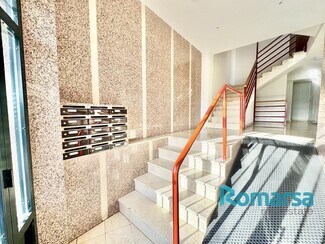 Plus de détails pour Local commercial à louer