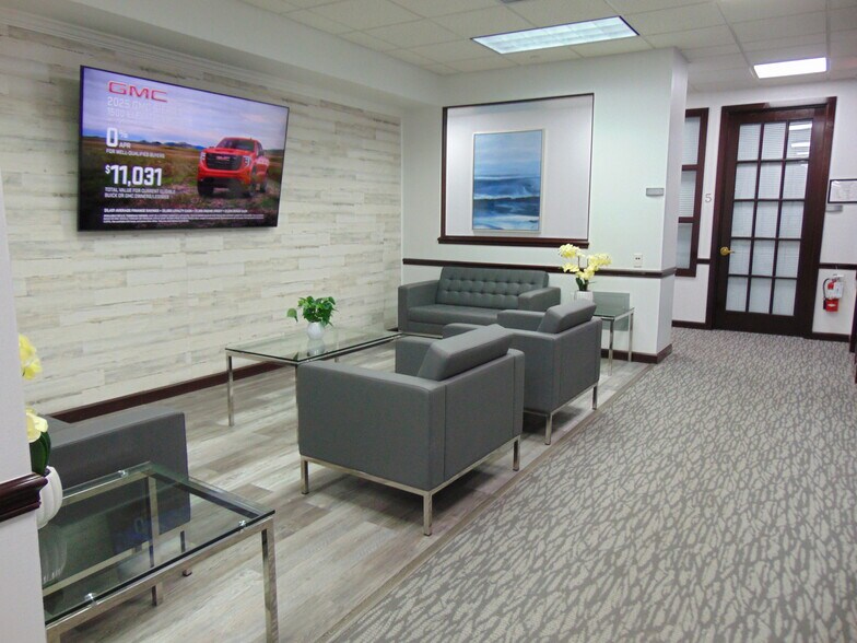 1690 S Congress Ave, Delray Beach, FL à louer - Photo de l’immeuble – Image 3 sur 27